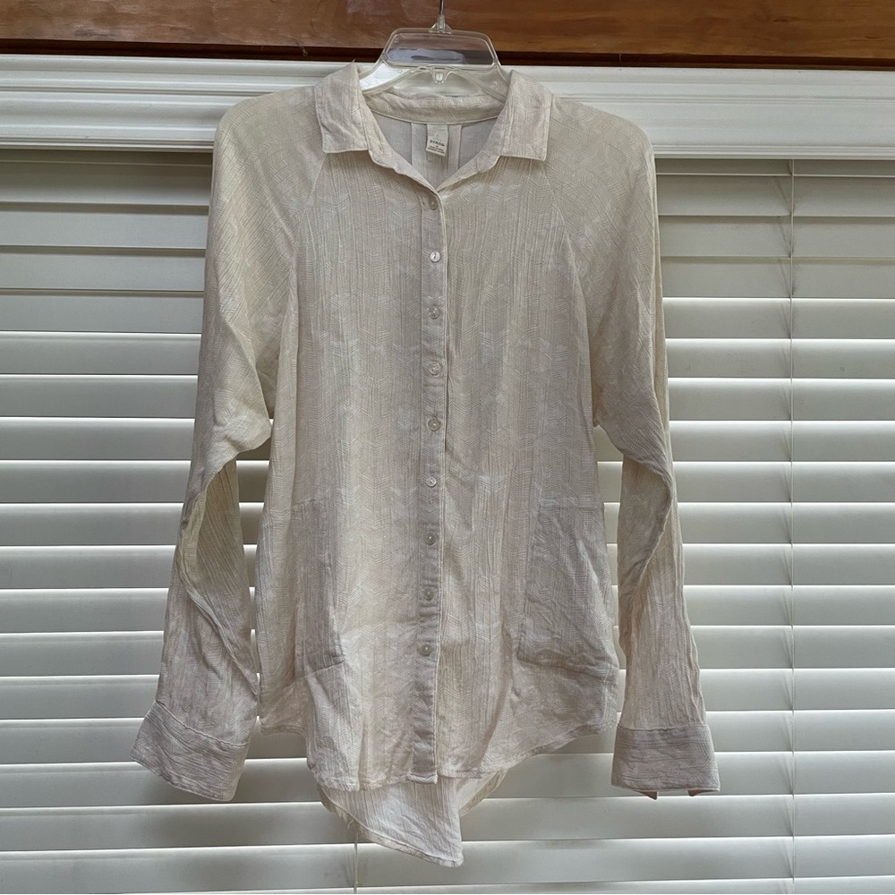 Prana Hele Mai shirt